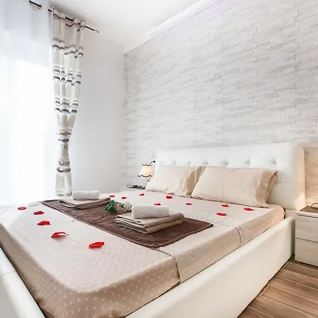 Alexander Apartmán *